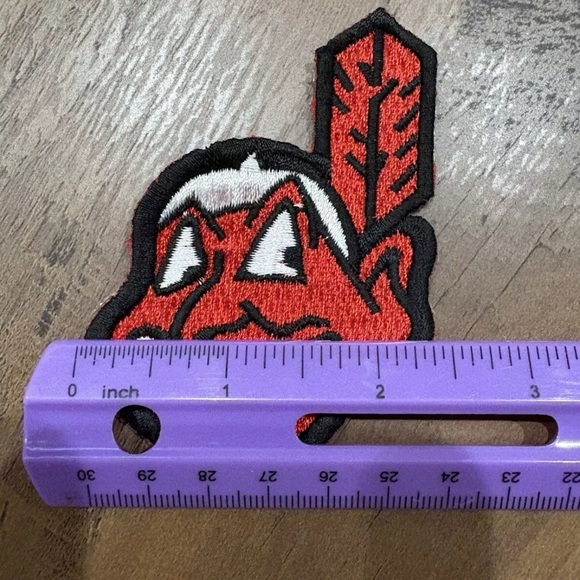Vintage MLB CLEVELAND INDIANS BASEBALL  CHIEF WAHOO TEAM Embroidered LOGO PATCH - Picture 4 of 6
